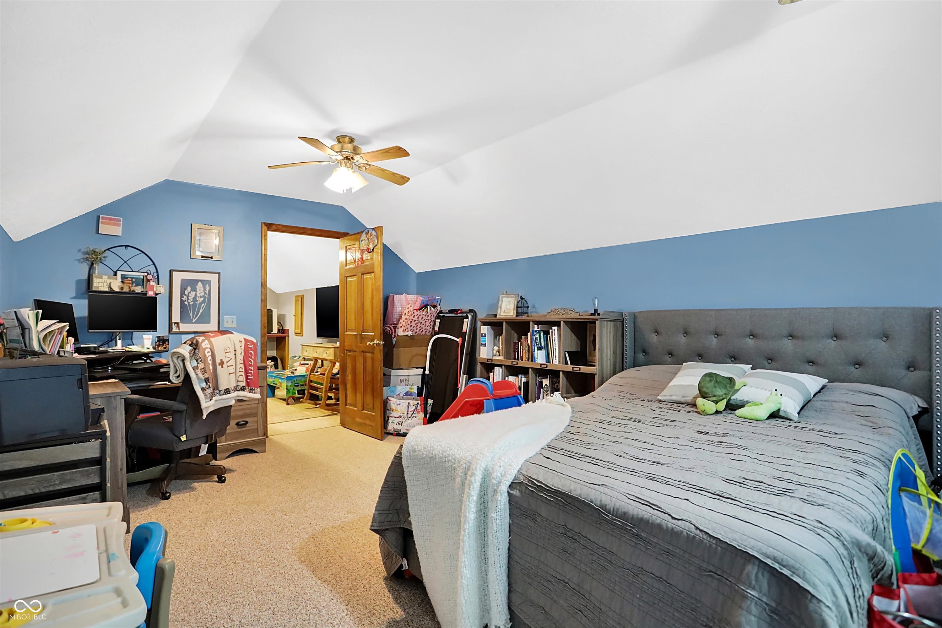 8870 Georgetown Road Columbus, IN 47201 - Photo 33 of 59