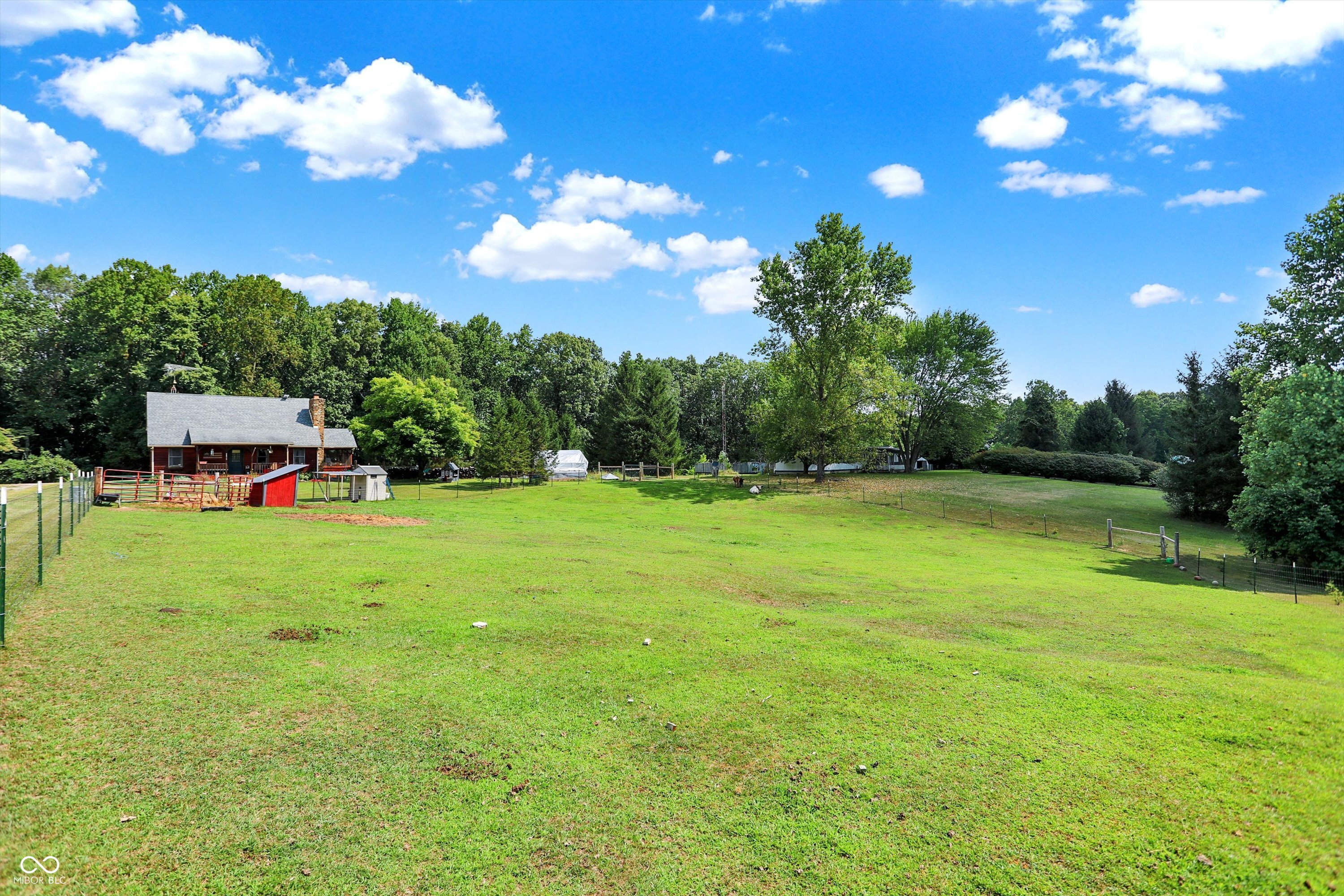 8870 Georgetown Road Columbus, IN 47201 - Photo 43 of 59