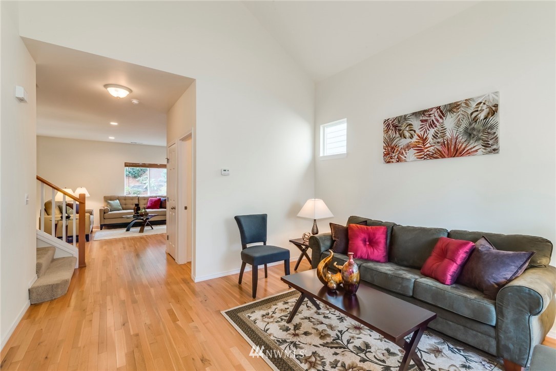 2722 232nd Place Southeast Bothell, WA 98021 - Photo 3 of 22