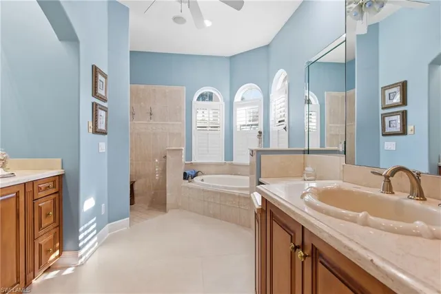 $1,800,000 | 5867 Marble Court, Naples, FL 34110