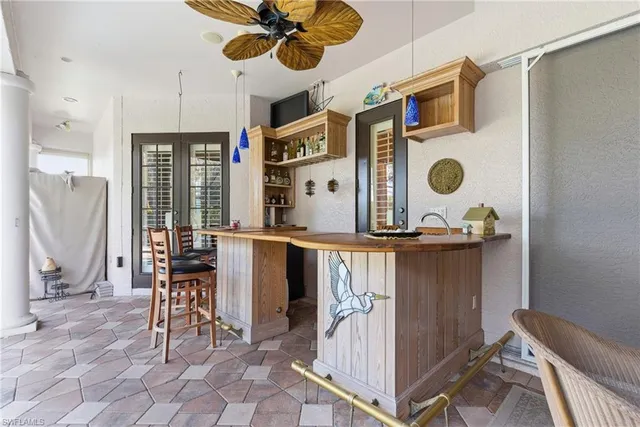 $1,800,000 | 5867 Marble Court, Naples, FL 34110