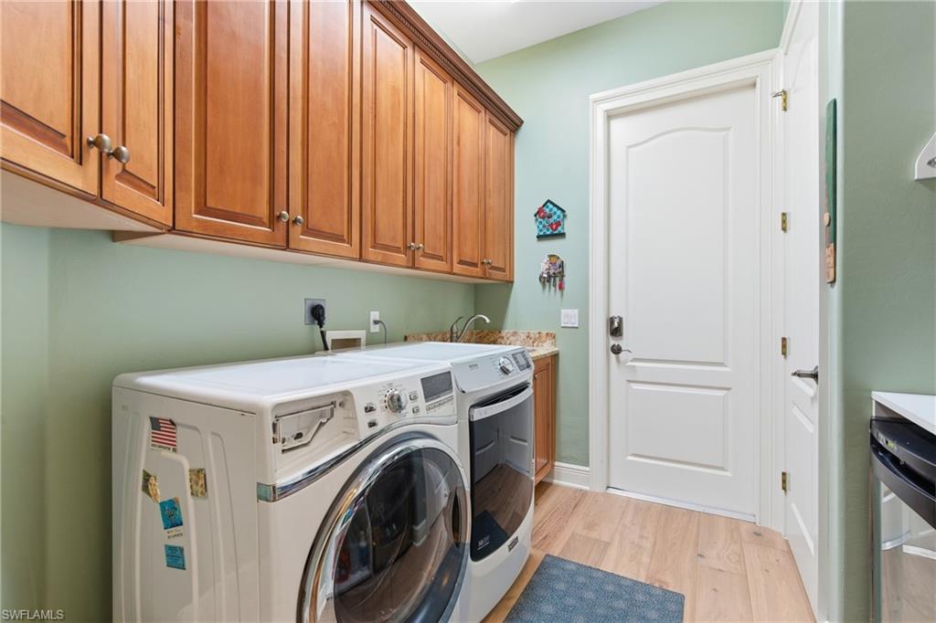 5867 Marble Court Naples, FL 34110 - Photo 41 of 50