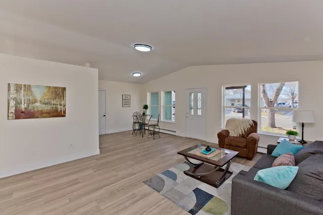 $299,900 | 634 1/2 Colony Road, Clifton, CO 81520