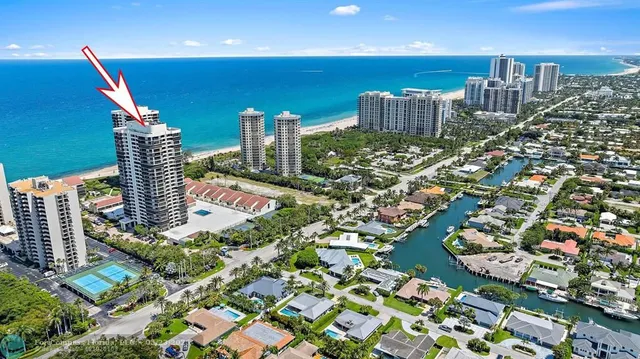 a picture of city view