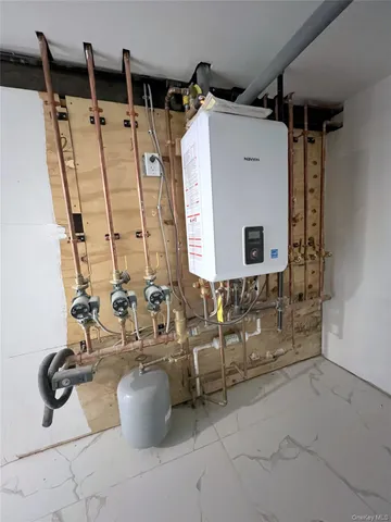 $1,249,000 | 66-08 73rd Place | Middle Village