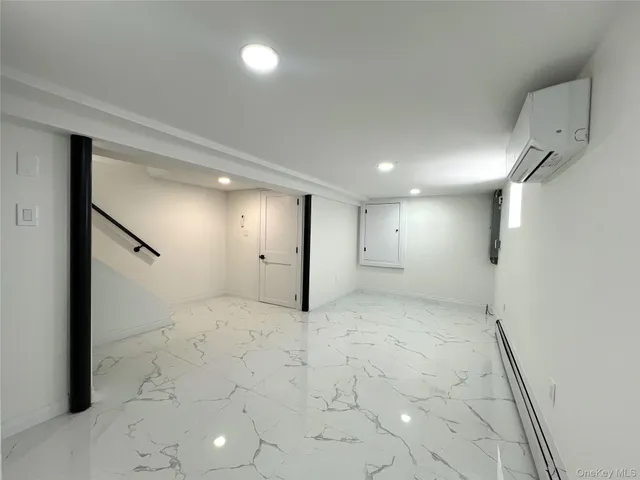 $1,249,000 | 66-08 73rd Place | Middle Village