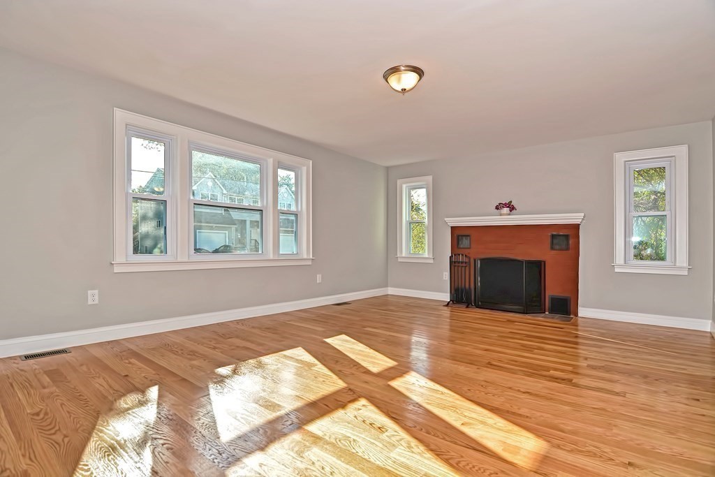 16 Douglas Road Ashland, MA 01721 - Photo 14 of 33 Gallery Image 14
