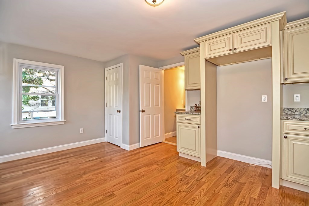 16 Douglas Road Ashland, MA 01721 - Photo 8 of 33 Gallery Image 8