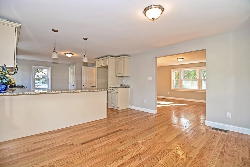 16 Douglas Road Ashland, MA 01721 - Photo 9 of 33 Gallery Image 9