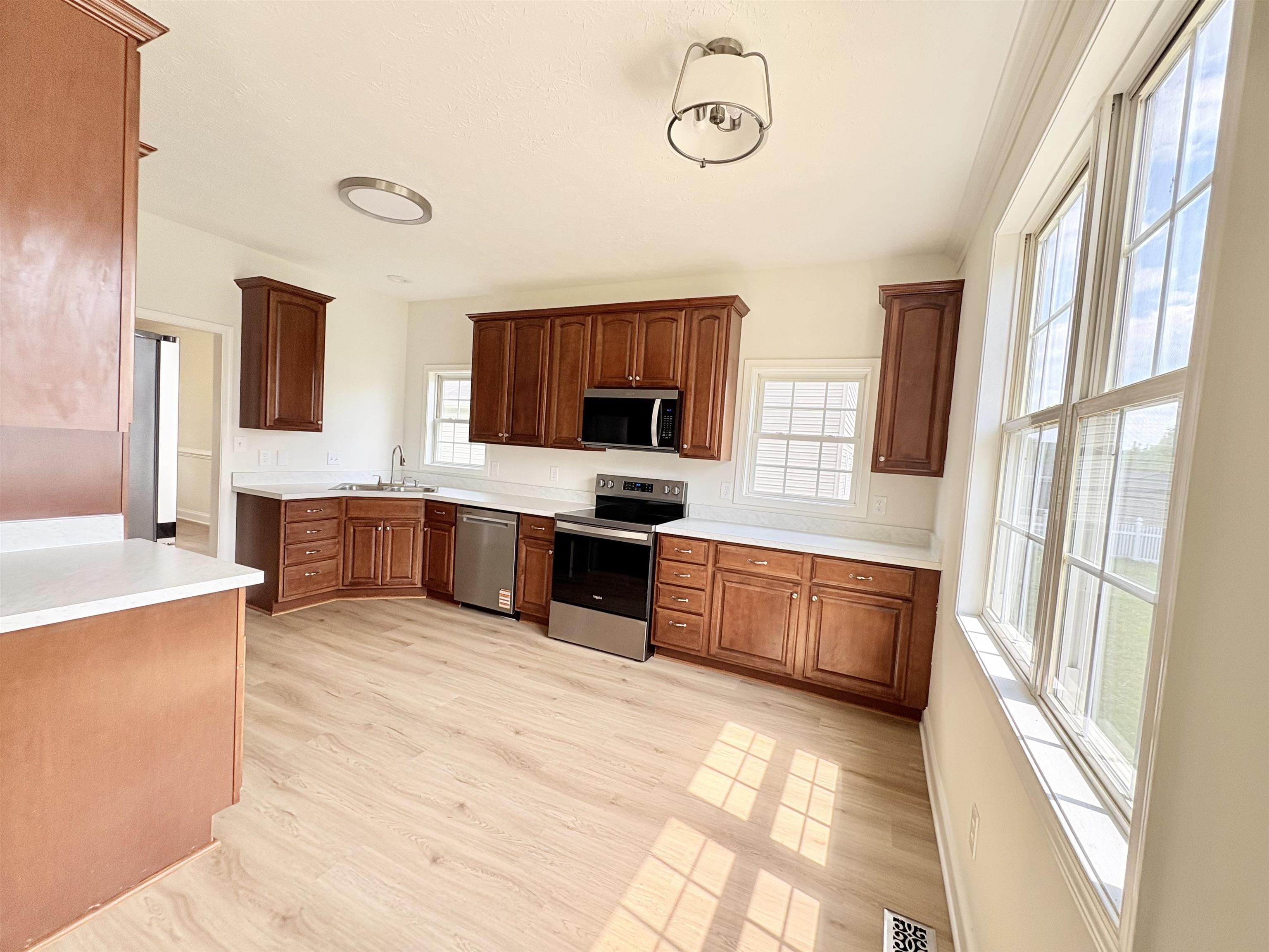 129 Forever Court Waynesboro, VA 22980 - Photo 8 of 29