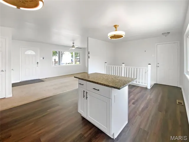 $196,000 | 2230 Glenoro Drive, Florissant, MO 63033