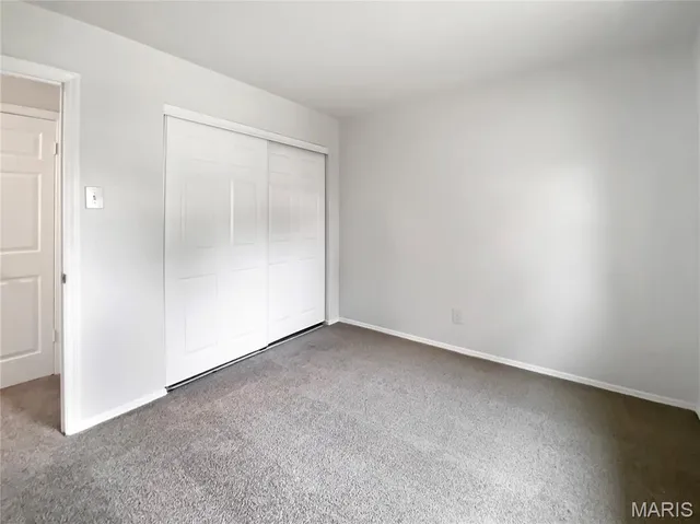 $196,000 | 2230 Glenoro Drive, Florissant, MO 63033