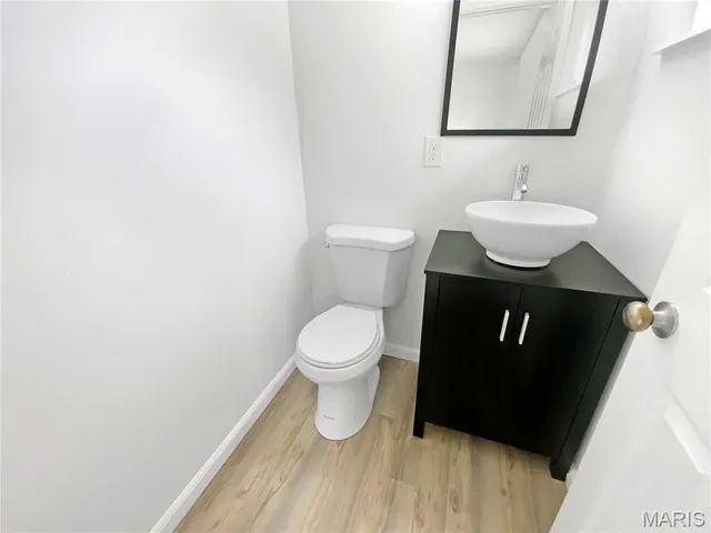 $196,000 | 2230 Glenoro Drive, Florissant, MO 63033