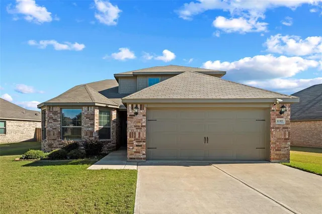 $2,200 | 1157 Beaverwood Lane, Crowley, TX 76036