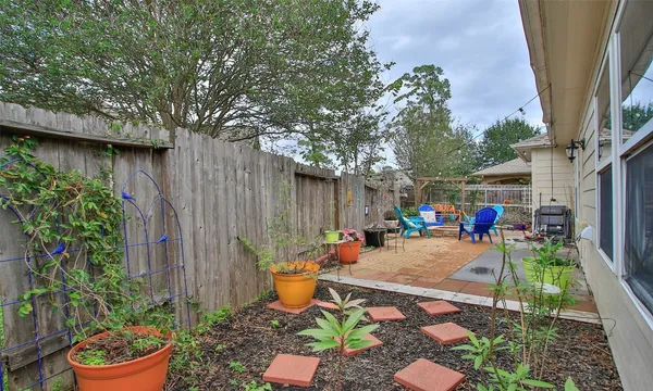 a view of outdoor space yard and patio