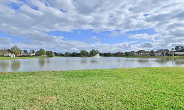 $299,900 | 8206 Sierra Dawn Drive, Tomball, TX 77375