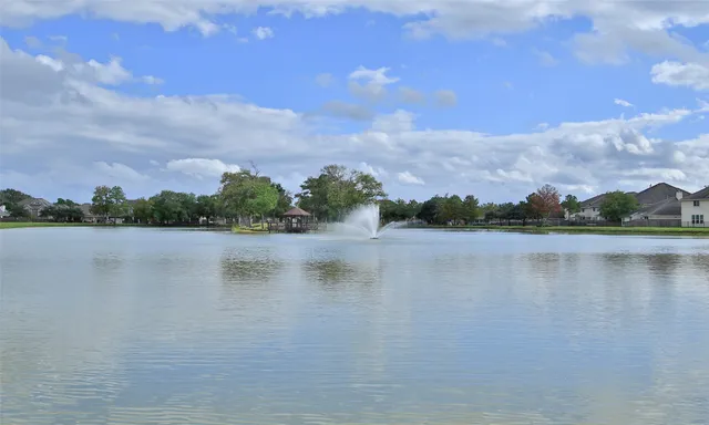 $299,900 | 8206 Sierra Dawn Drive, Tomball, TX 77375