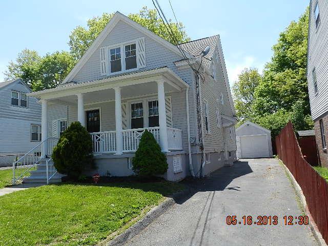 633 North Ridgefield Avenue Bridgeport, CT 06610 - Photo 1 of 1 a view of a back yard of the house