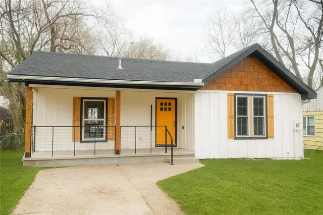 $190,000 | 1339 South Hocker Avenue, Independence, MO 64055