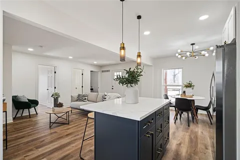 $250,000 | 1339 South Hocker Avenue, Independence, MO 64055