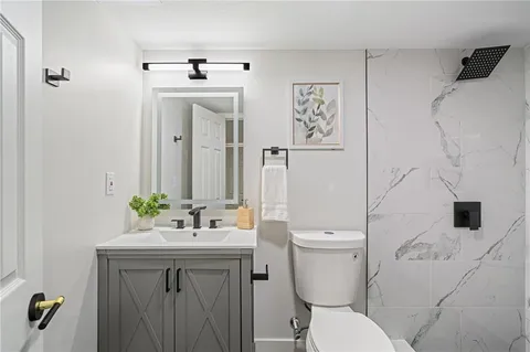 $250,000 | 1339 South Hocker Avenue, Independence, MO 64055