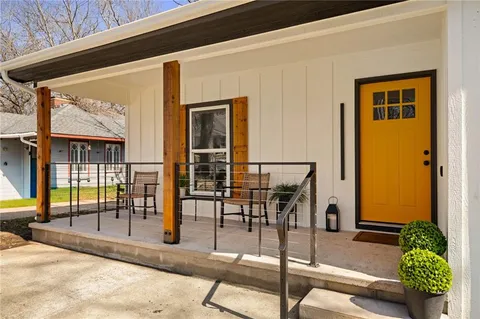 $250,000 | 1339 South Hocker Avenue, Independence, MO 64055