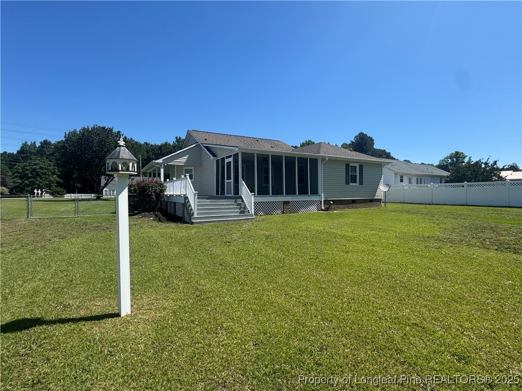 303 Nash Road St. Pauls, NC 28384 - Photo 5 of 40 Gallery Image 5
