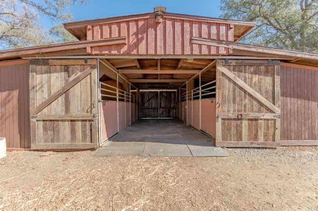 $649,999 | 7259 White Oak Lane, Browns Valley, CA 95918