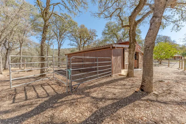 $649,999 | 7259 White Oak Lane, Browns Valley, CA 95918