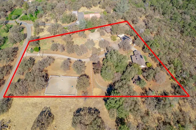 $649,999 | 7259 White Oak Lane, Browns Valley, CA 95918