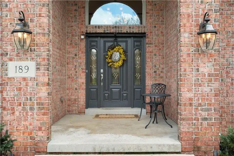 $925,000 | 189 Wedgewood Drive, Gibsonia, PA 15044