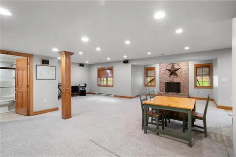 $925,000 | 189 Wedgewood Drive, Gibsonia, PA 15044