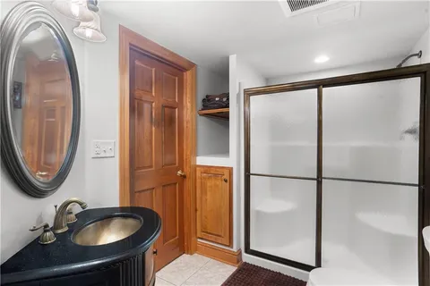 $925,000 | 189 Wedgewood Drive, Gibsonia, PA 15044