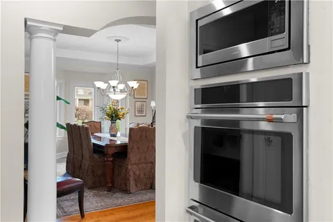 $925,000 | 189 Wedgewood Drive, Gibsonia, PA 15044