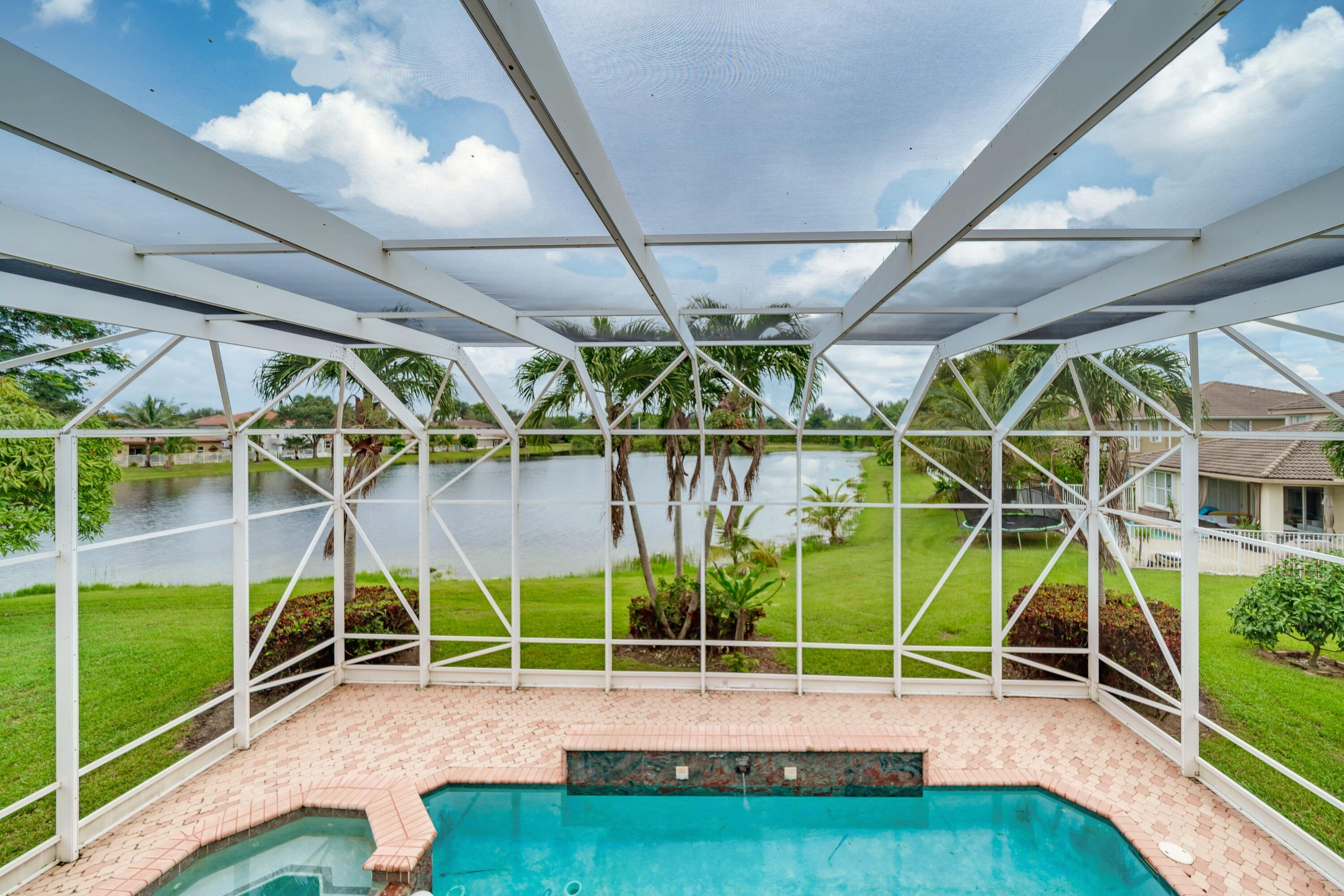 16738 Diamond Drive Weston, FL 33331 - Photo 2 of 38 48_exterior-16