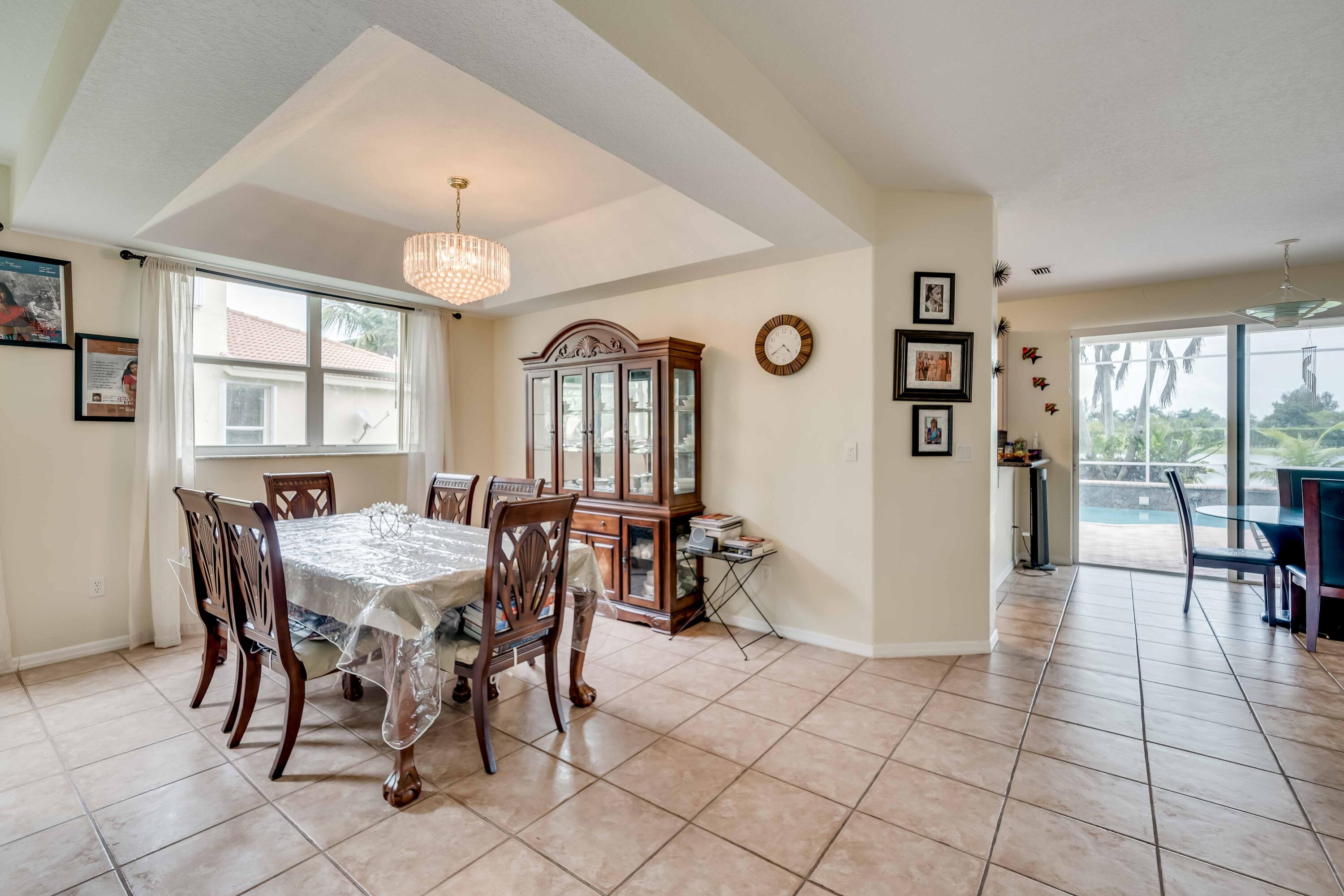 16738 Diamond Drive Weston, FL 33331 - Photo 6 of 38 09_interior-5