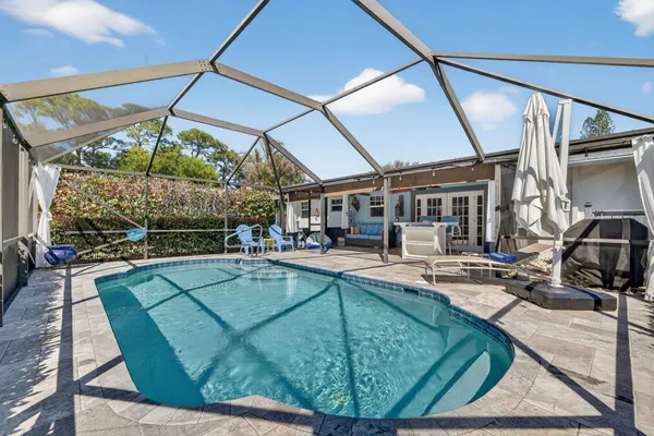 $548,900 | 1252 East Madison Avenue, Stuart, FL 34996