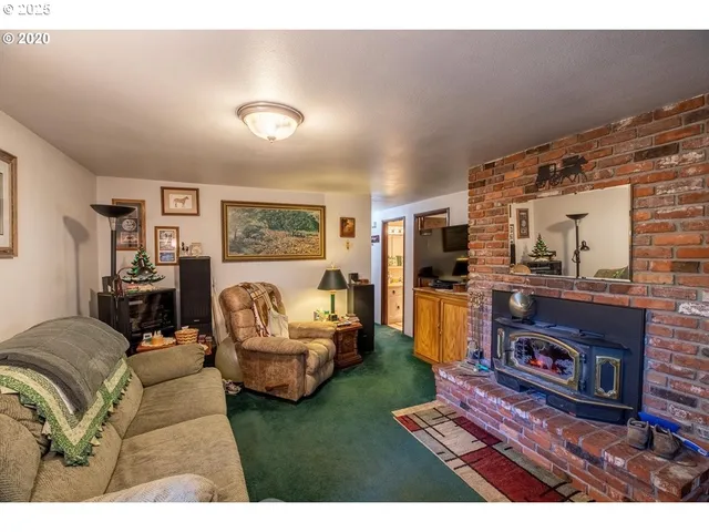 $950,000 | 1960 Ranch Road, Reedsport, OR 97467