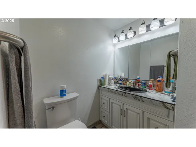 $950,000 | 1960 Ranch Road, Reedsport, OR 97467