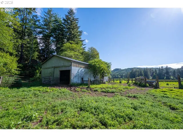 $950,000 | 1960 Ranch Road, Reedsport, OR 97467
