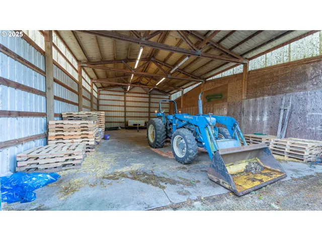 $950,000 | 1960 Ranch Road, Reedsport, OR 97467