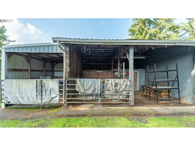 $950,000 | 1960 Ranch Road, Reedsport, OR 97467