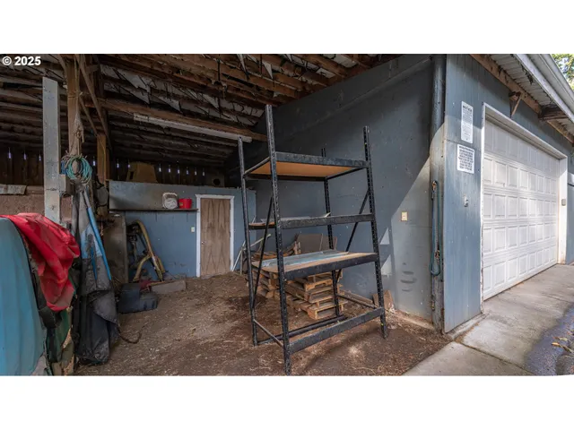 $950,000 | 1960 Ranch Road, Reedsport, OR 97467