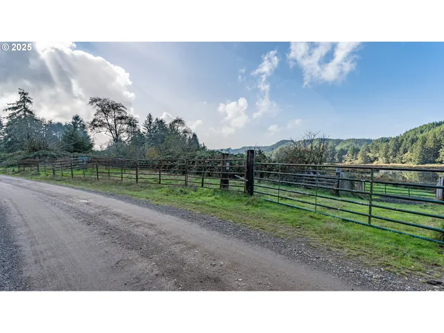$950,000 | 1960 Ranch Road, Reedsport, OR 97467