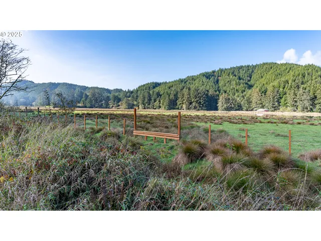 $950,000 | 1960 Ranch Road, Reedsport, OR 97467