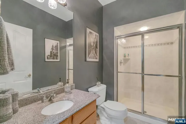 $1,650,000 | 7 Valley Forge Road, Oakland, NJ 07436