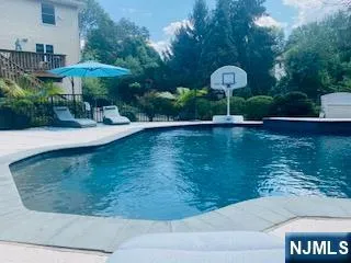 $1,650,000 | 7 Valley Forge Road, Oakland, NJ 07436