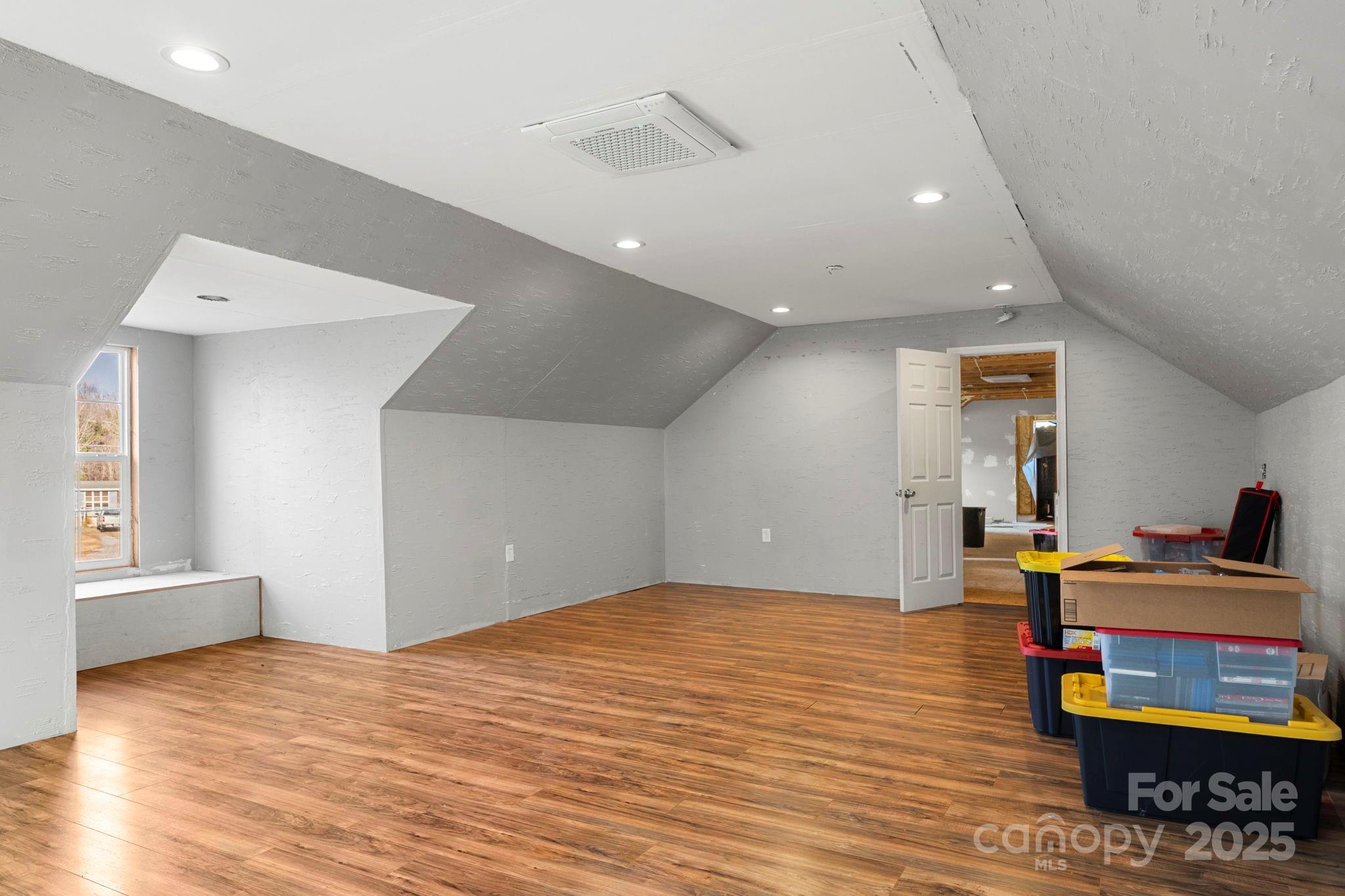 4290 Palmer Lloyd Road Lancaster, SC 29720 - Photo 44 of 48 a view of an empty room