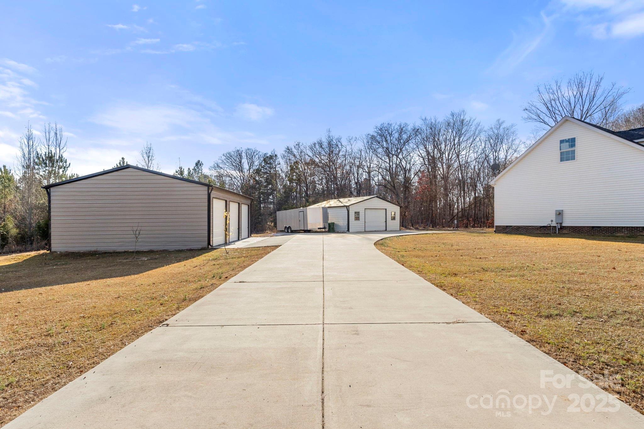 4290 Palmer Lloyd Road Lancaster, SC 29720 - Photo 7 of 48 a front view of a house with a yard