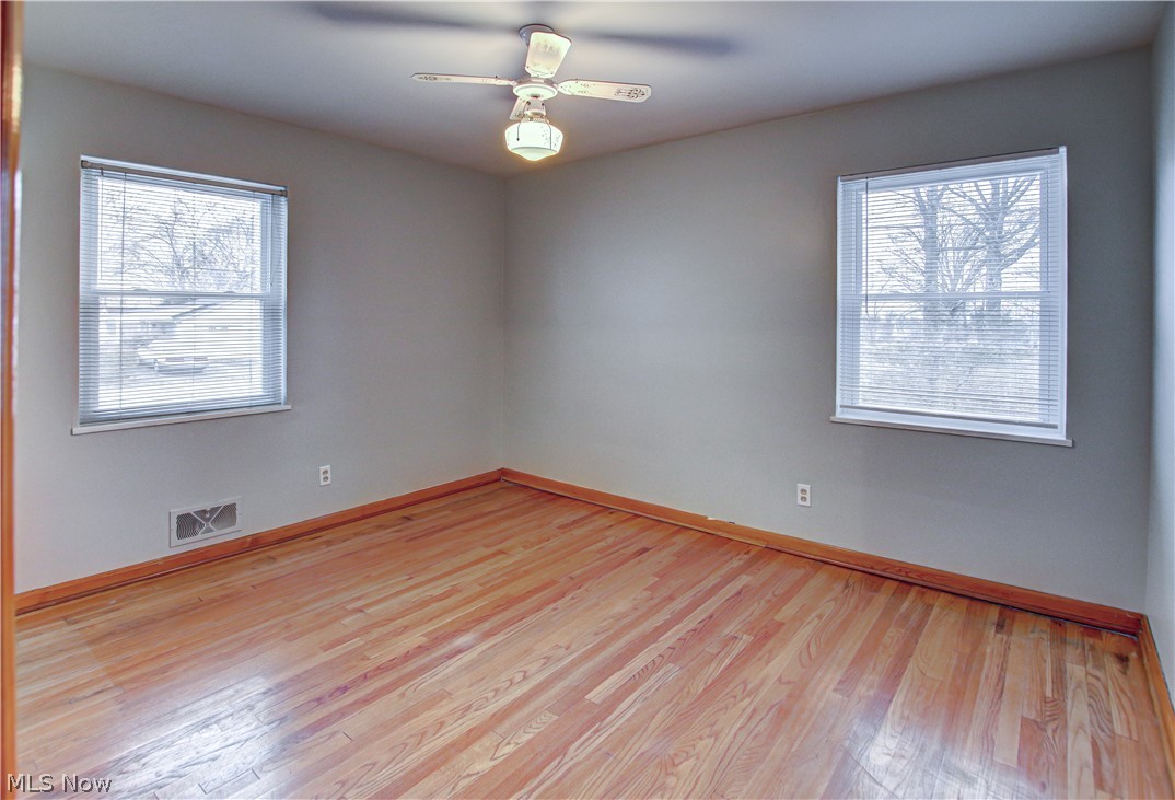 5910 Ridgewood Avenue Parma, OH 44129 - Photo 21 of 22